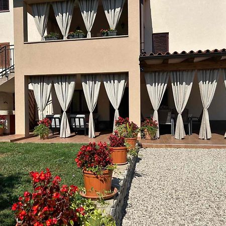 Apartmani Antonija Vozilici ภายนอก รูปภาพ