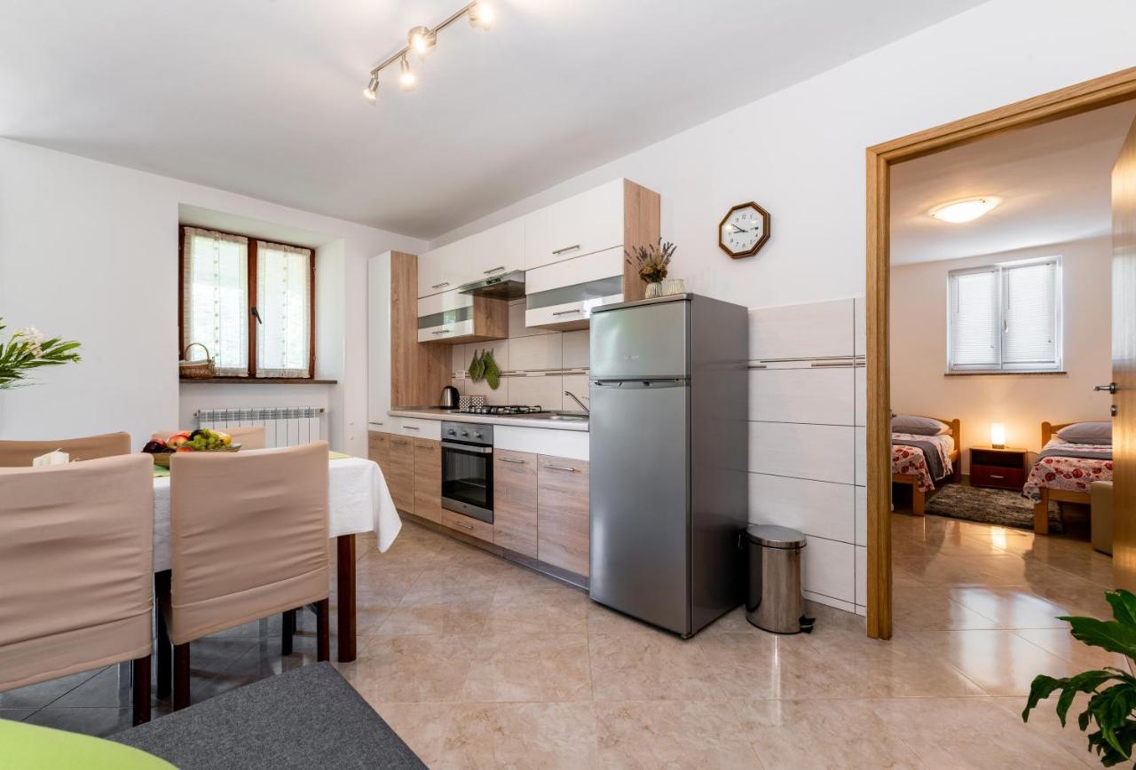 Apartmani Antonija Vozilici ภายนอก รูปภาพ